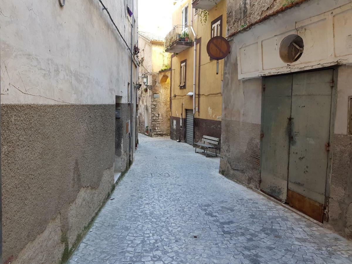 La Dimora Di Ares Villa Formia Exterior foto